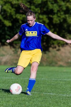 Bild 160 - Frauen TSV Gnutz - TuS Heidm�hlen : Ergebnis: 2:2
